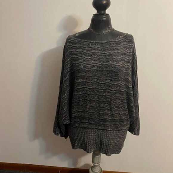 Lane Bryant Black/Gray Knit sweater dolman sleeves & wide waist band, size 22/24 - Picture 1 of 3